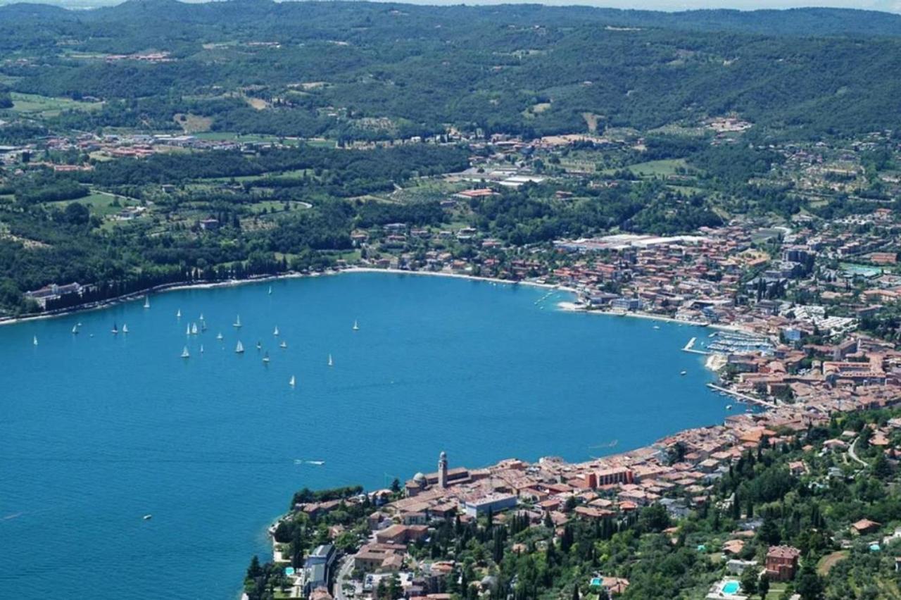 Villa Donne Del Lago Vittoria Salo Exterior photo